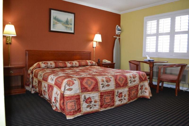 Alpha Inn And Suites Сан Франциско Екстериор снимка