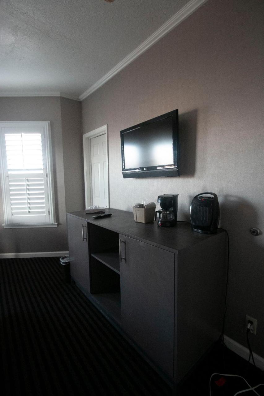 Alpha Inn And Suites Сан Франциско Екстериор снимка